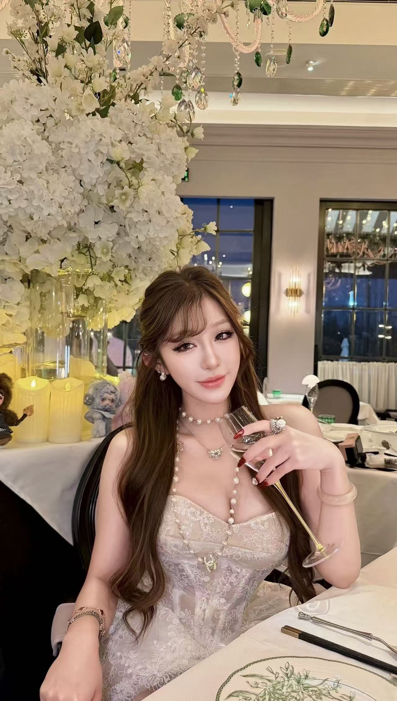 Professional massage therapist 8