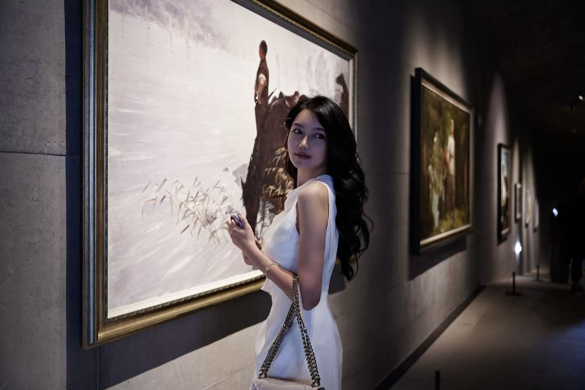 Professional massage therapist 9